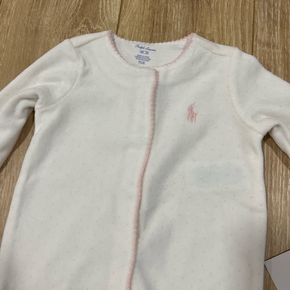 Ralph Lauren - NWT - velour infant sleeper. White & pink. Size 6 months - Picture 2 of 5